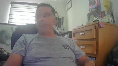 Snapshot of pmartemo chatting on 09/16/25, 08:10 pmartemo online show from 09/16/25, 08:10