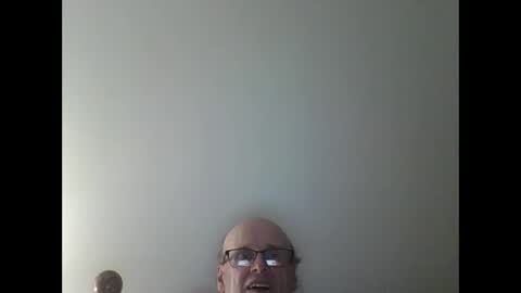 Snapshot of pmb11 chatting on 10/02/25, 02:18 trek 11 online show from 10/02/25, 02:18