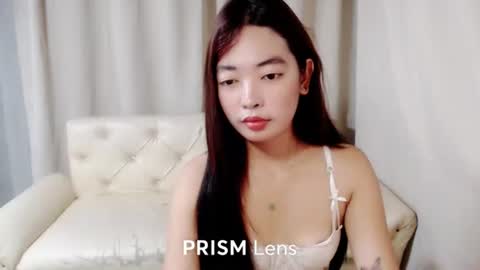 Snapshot of pnay_sachi chatting on 05/17/26, 04:32 sachi online show from 05/17/26, 04:32