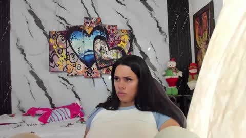 Snapshot of pocahontas_98113116 chatting on 01/22/25, 07:56 lesly pagina azul pocahontas982 online show from 01/22/25, 07:56