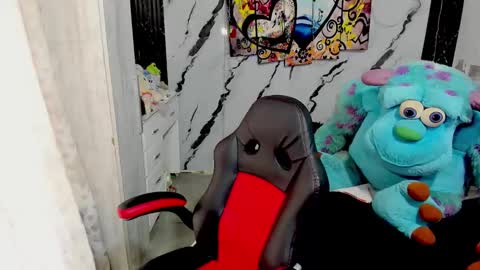 Snapshot of pocahontas_98113116 chatting on 10/04/25, 02:37 lesly pagina azul pocahontas982 online show from 10/04/25, 02:37