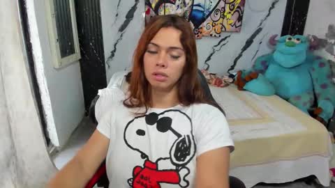 Snapshot of pocahontas_98113116 chatting on 10/16/25, 02:51 lesly pagina azul pocahontas982 online show from 10/16/25, 02:51