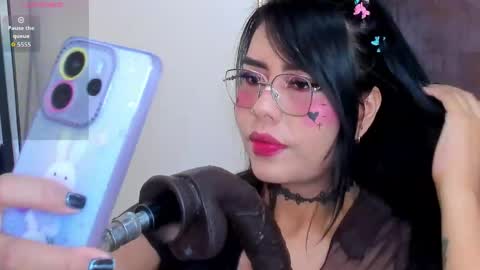 Snapshot of pocahontas_lantina chatting on 05/02/26, 03:44 pocahontas_lantina online show from 05/02/26, 03:44