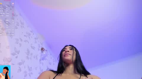 im vane Model Independet online show from 02/17/25, 12:54