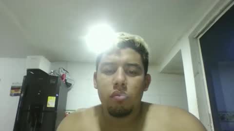 pocahot2512 online show from 02/02/26, 01:04