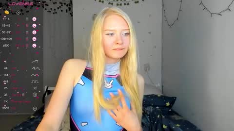 Mary online show from 11/10/25, 07:24