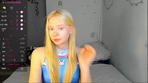 Mary online show from 11/22/25, 06:45