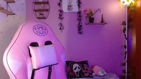 poison_liv online show from 09/25/25, 01:48