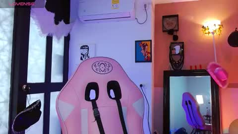 poison_liv online show from 02/08/26, 01:36