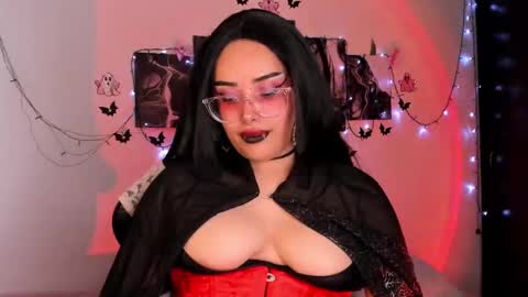 Willow                      Hours 12pm to 630pm Colombian time FRIDAY AND SUNDAY FREE DAYS online show from 10/04/25, 06:28