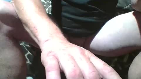 Snapshot of pokerfffface79 chatting on 01/19/26, 02:54 pokerfffface79 online show from 01/19/26, 02:54