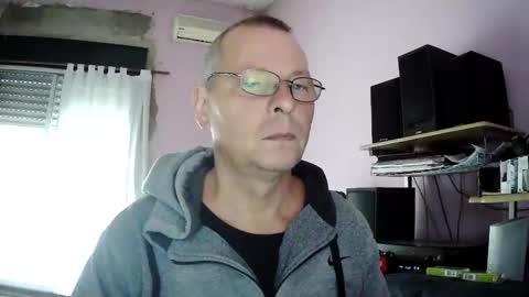 Polako online show from 04/08/26, 02:50