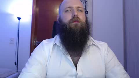 Bear online show from 02/22/25, 05:23