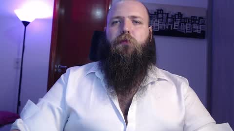 Bear online show from 03/09/25, 04:49