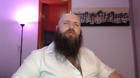 Bear online show from 03/11/25, 02:32