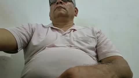 poli online show from 03/03/25, 04:35