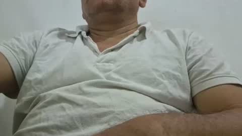 poli online show from 09/09/25, 04:12