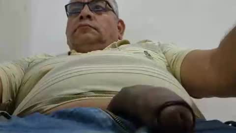 poli online show from 04/16/26, 10:38