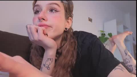 Snapshot of poli_blink chatting on 03/04/26, 12:11 polina online show from 03/04/26, 12:11