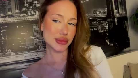 Angelic online show from 02/23/26, 07:33