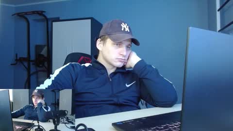 Poliglotjoe2 online show from 02/03/26, 10:31