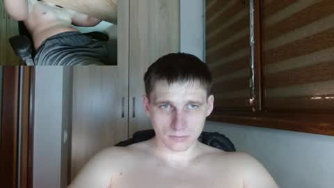 Snapshot of poliglotjoe2 chatting on 07/12/26, 04:09 Poliglotjoe2 online show from 07/12/26, 04:09