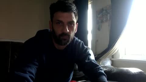 Snapshot of polla101 chatting on 02/22/25, 12:08 aquiles online show from 02/22/25, 12:08