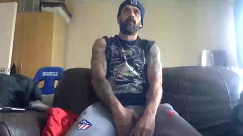 Snapshot of polla101 chatting on 04/27/26, 01:42 aquiles online show from 04/27/26, 01:42
