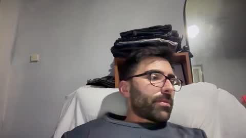 Snapshot of pollabeta chatting on 01/13/26, 05:18 pollabeta online show from 01/13/26, 05:18