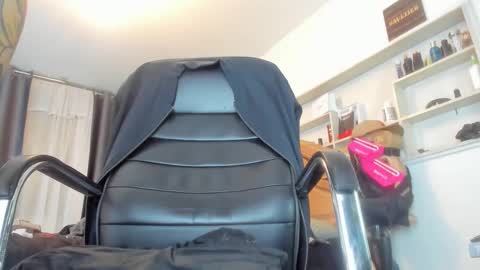 pollet_rose0 online show from 09/09/25, 01:16