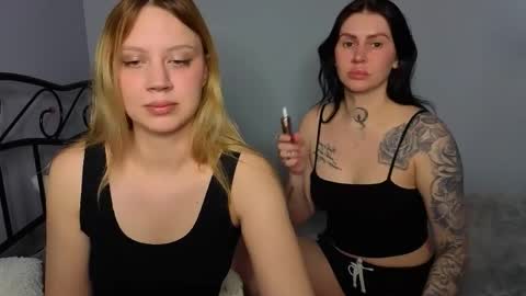 Snapshot of pollidollis chatting on 04/10/26, 01:55 PolliNata online show from 04/10/26, 01:55