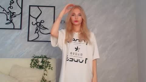 pollimills online show from 09/15/25, 07:19