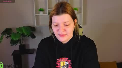 Polly online show from 02/25/26, 01:04