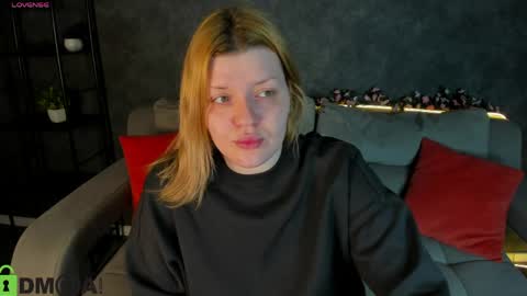 Polly online show from 04/20/26, 01:08