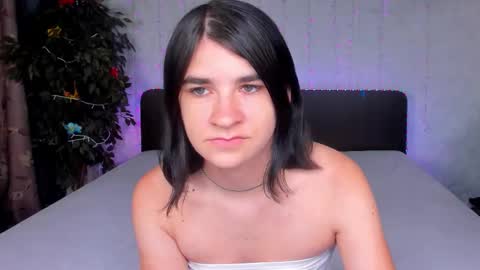 Polly online show from 09/10/25, 06:02