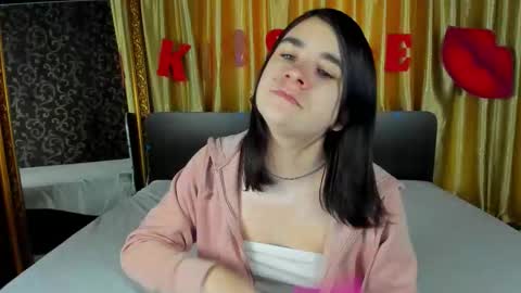 Polly online show from 02/22/26, 07:19