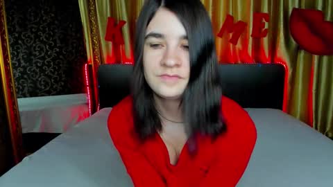 Polly online show from 03/01/26, 06:59