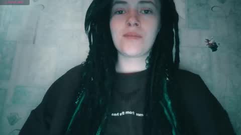 Polly online show from 12/18/25, 09:26