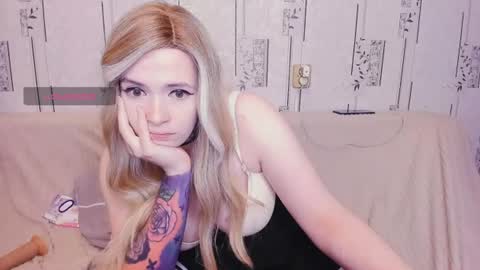 Polly online show from 06/19/26, 10:35