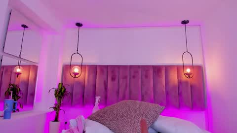 POLLY online show from 03/20/26, 10:20