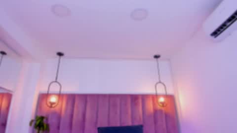 Snapshot of pollybabe_ chatting on 04/30/26, 10:21 POLLY online show from 04/30/26, 10:21