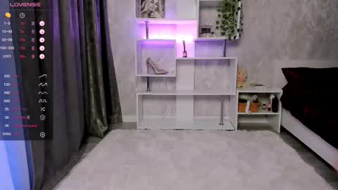       online show from 01/12/26, 02:44