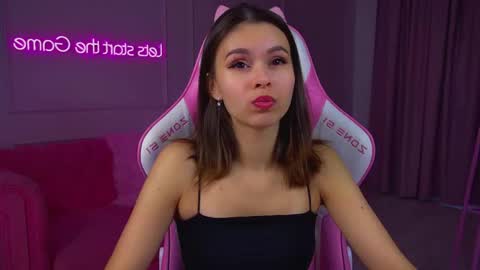 Polly online show from 03/10/26, 07:57