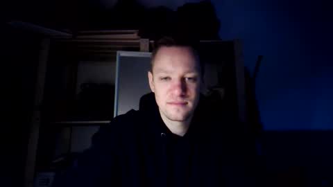 pommesmiteiscreme online show from 02/03/26, 04:12