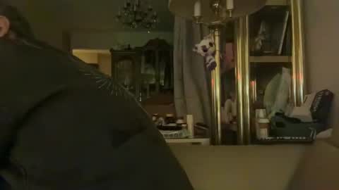 PONCH online show from 12/22/25, 01:46