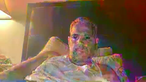 Snapshot of ponchynyc chatting on 05/19/26, 12:38 PONCH online show from 05/19/26, 12:38