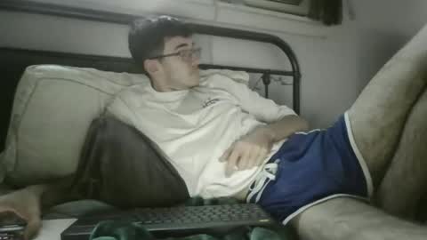 Snapshot of pony2boy chatting on 11/28/25, 10:12 pony2boy online show from 11/28/25, 10:12