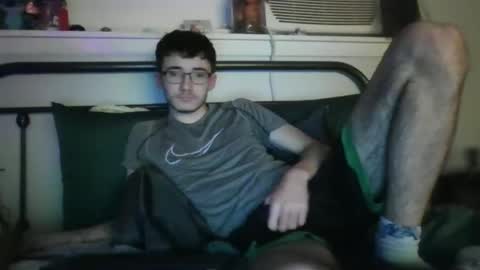 Snapshot of pony2boy chatting on 12/04/25, 08:12 pony2boy online show from 12/04/25, 08:12