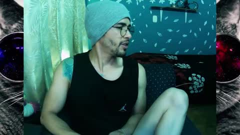 Snapshot of ponzothc chatting on 09/15/25, 07:47 ponzothc online show from 09/15/25, 07:47