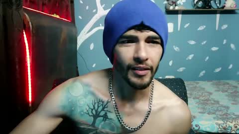 Snapshot of ponzothc chatting on 03/27/26, 06:40 ponzothc online show from 03/27/26, 06:40